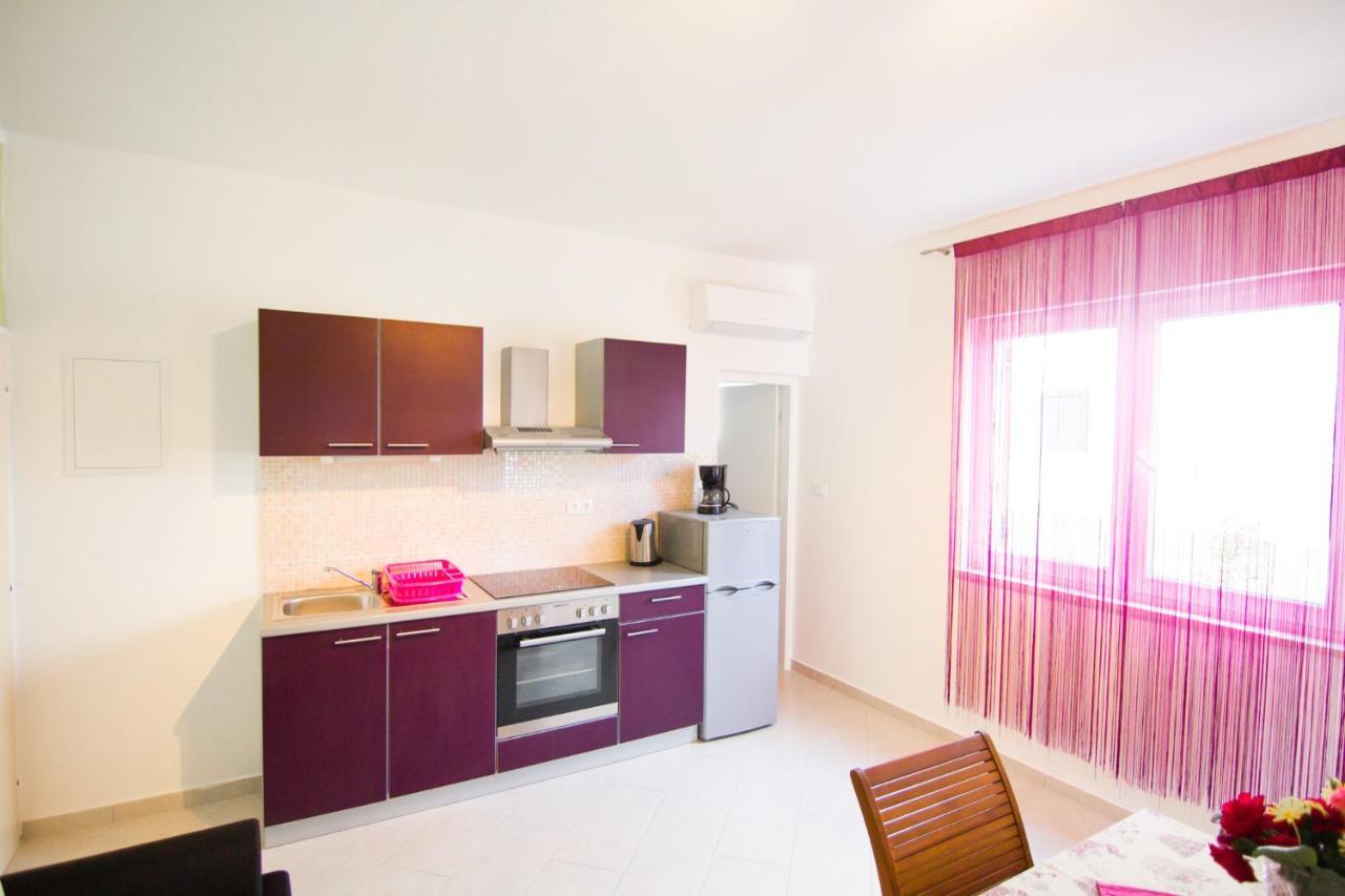 Apartment Kirby Krk Town Luaran gambar