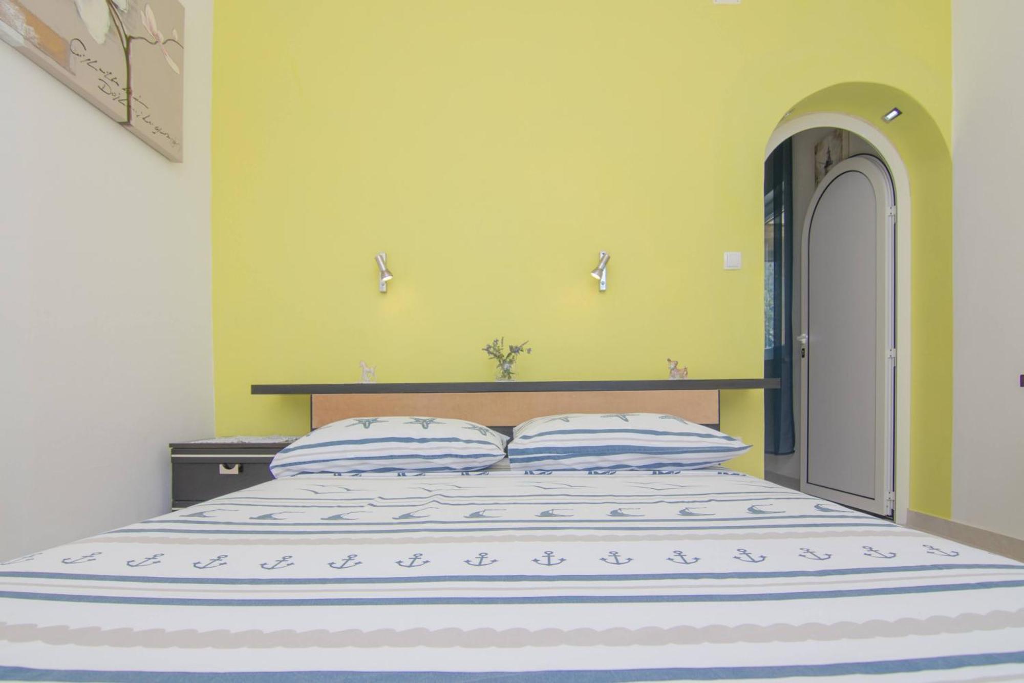 Apartment Kirby Krk Town Luaran gambar